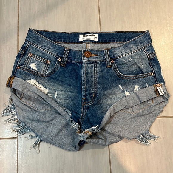 One Teaspoon Pants - Women’s One Teaspoon Bandits Jean Shorts
